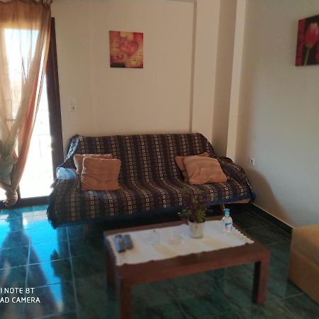 Odisseas Apartment 卡拉马基 外观 照片