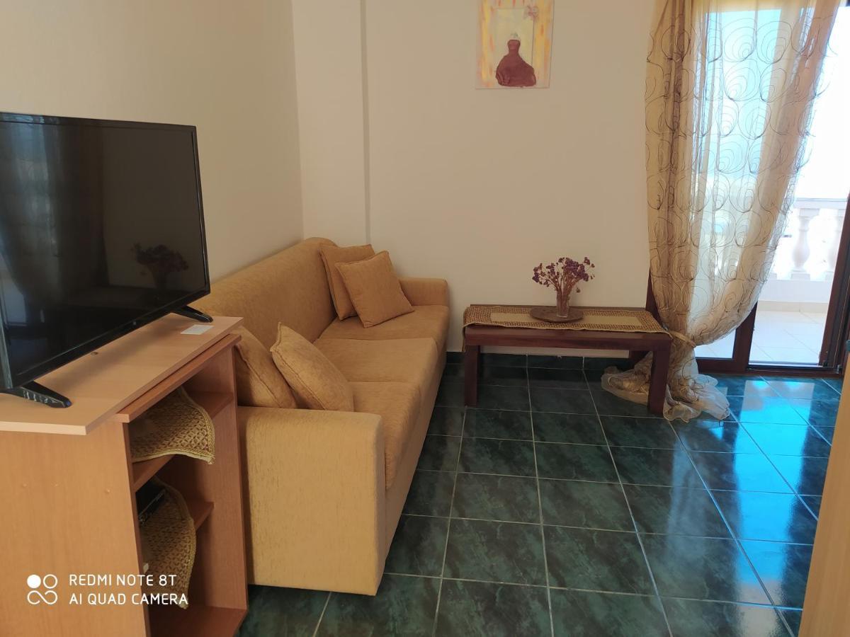 Odisseas Apartment 卡拉马基 外观 照片